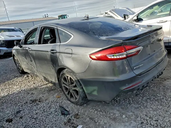 3FA6P0RU4KR202845 2019 FORD FUSION - Image 2