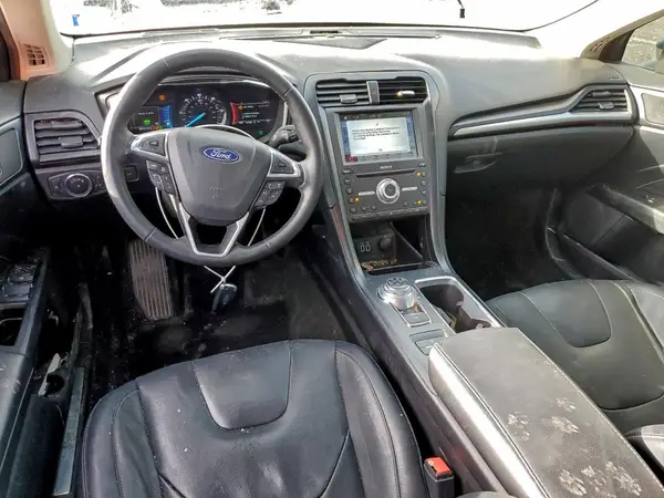 3FA6P0RU4KR202845 2019 FORD FUSION - Image 8