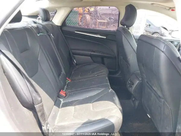 3FA6P0RU4KR227213 2019 FORD FUSION - Image 8