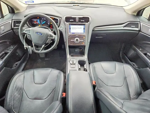 3FA6P0RU4KR240205 2019 FORD FUSION - Image 8