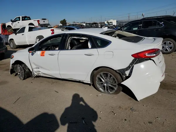 3FA6P0RU4KR260521 2019 FORD FUSION - Image 2