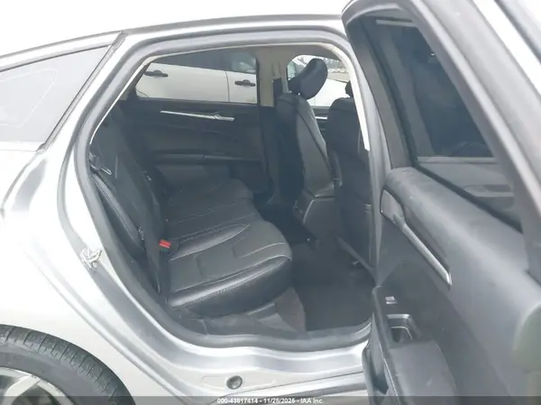 3FA6P0RU4LR172022 2020 FORD FUSION - Image 8