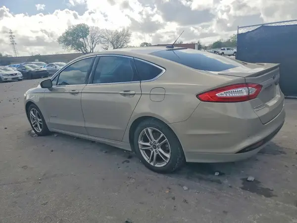 3FA6P0RU5GR127158 2016 FORD FUSION - Image 2