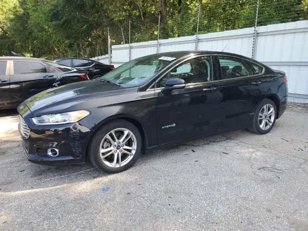 3FA6P0RU5GR185013 2016 FORD FUSION - Image 1