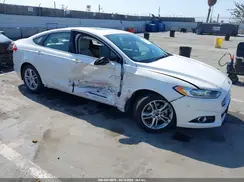 3FA6P0RU5GR305084 2016 FORD FUSION