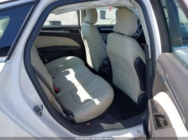 3FA6P0RU5GR305084 2016 FORD FUSION - Image 8