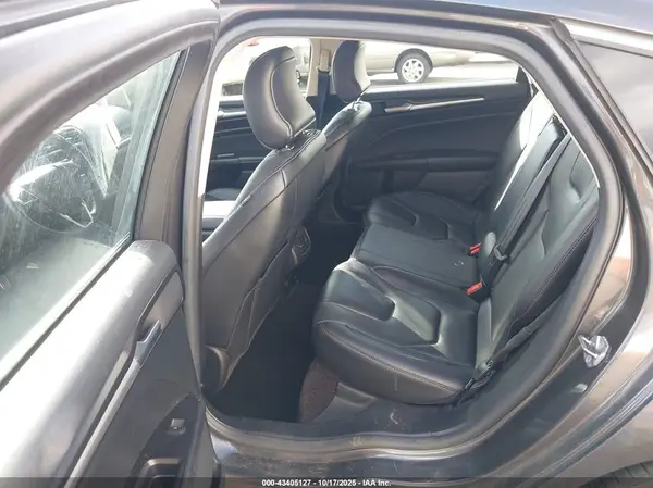 3FA6P0RU5HR142177 2017 FORD FUSION - Image 8