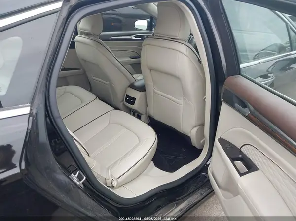 3FA6P0RU5HR219498 2017 FORD FUSION - Image 8