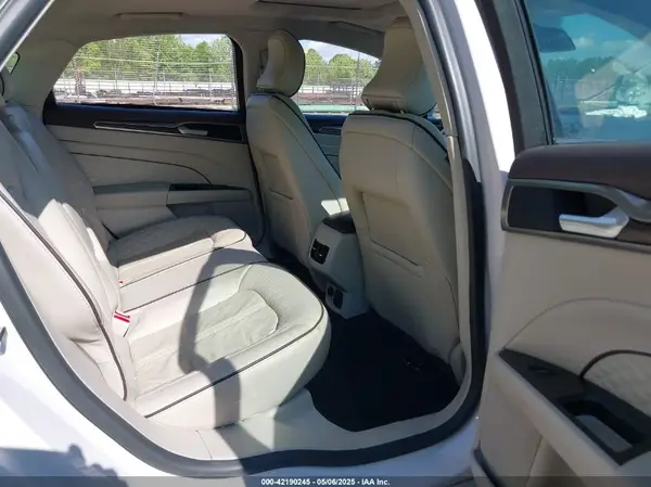 3FA6P0RU5HR308536 2017 FORD FUSION - Image 8