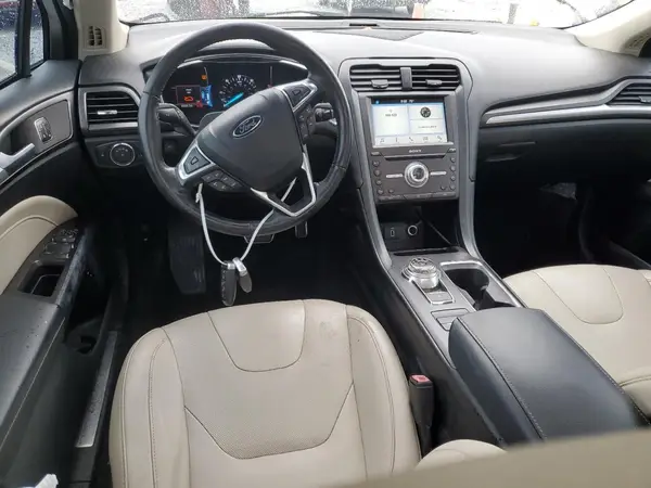 3FA6P0RU5HR359714 2017 FORD FUSION - Image 8