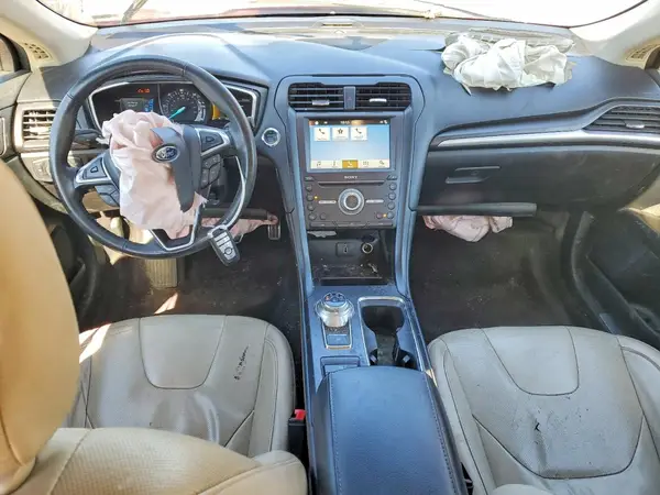 3FA6P0RU5HR375492 2017 FORD FUSION - Image 8