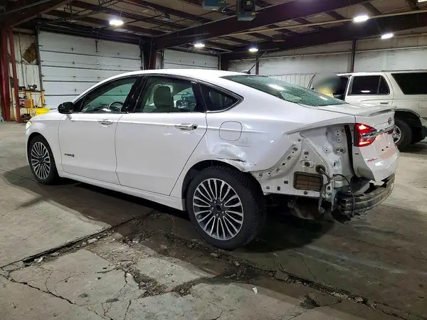 3FA6P0RU5HR384015 2017 FORD FUSION - Image 2