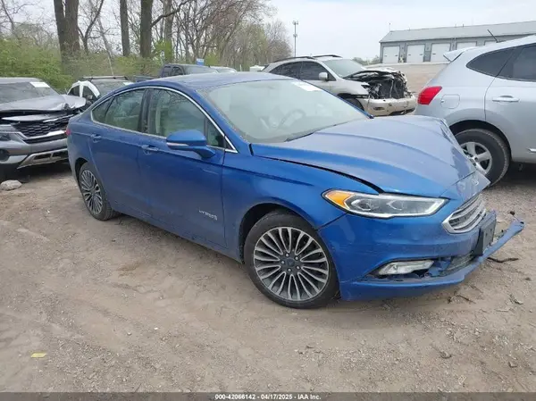 3FA6P0RU5HR388615 2017 FORD FUSION - Image 1