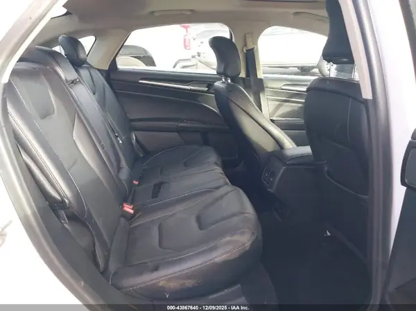 3FA6P0RU5JR139110 2018 FORD FUSION - Image 8