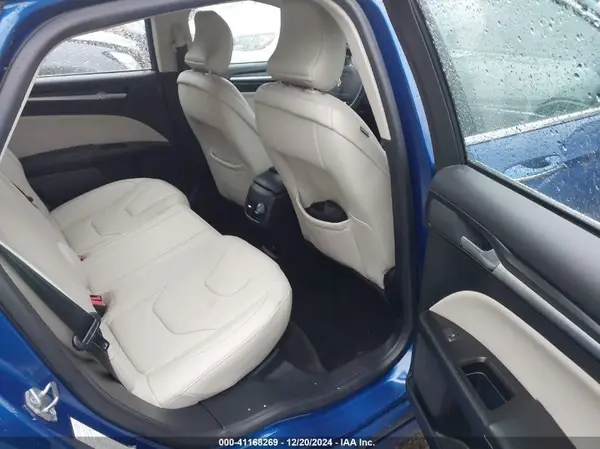 3FA6P0RU5JR141536 2018 FORD FUSION - Image 8