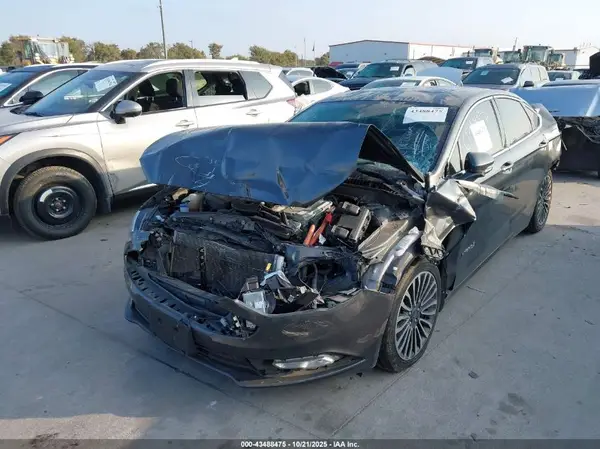3FA6P0RU5JR245556 2018 FORD FUSION - Image 2
