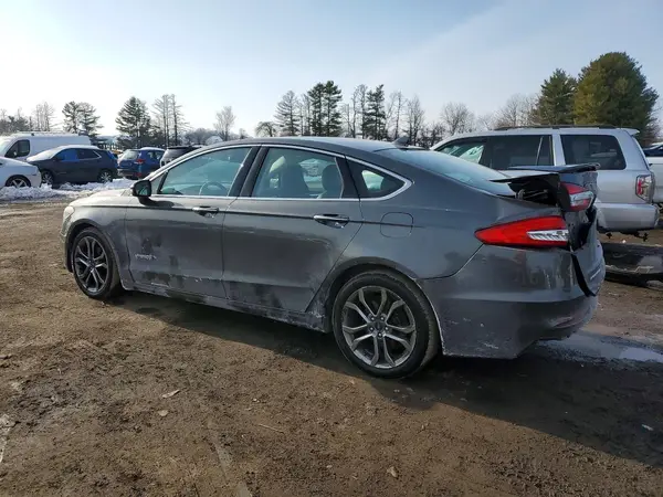 3FA6P0RU5KR104911 2019 FORD FUSION - Image 2