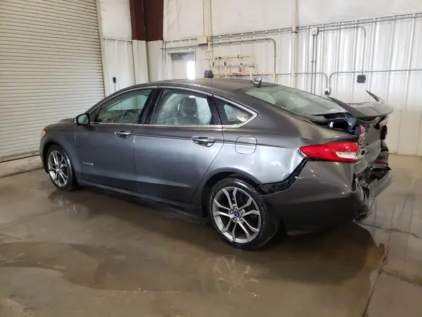 3FA6P0RU5KR121787 2019 FORD FUSION - Image 2