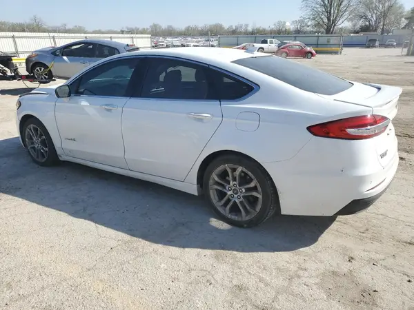 3FA6P0RU5KR133728 2019 FORD FUSION - Image 2