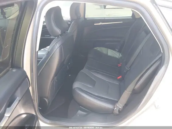 3FA6P0RU5KR137200 2019 FORD FUSION - Image 8