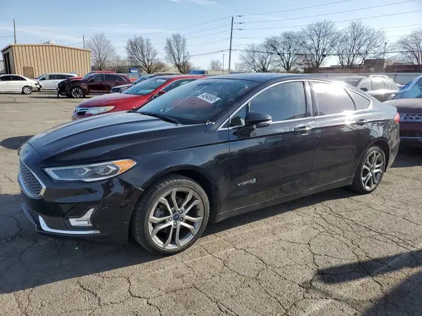 3FA6P0RU5KR138119 2019 FORD FUSION - Image 1