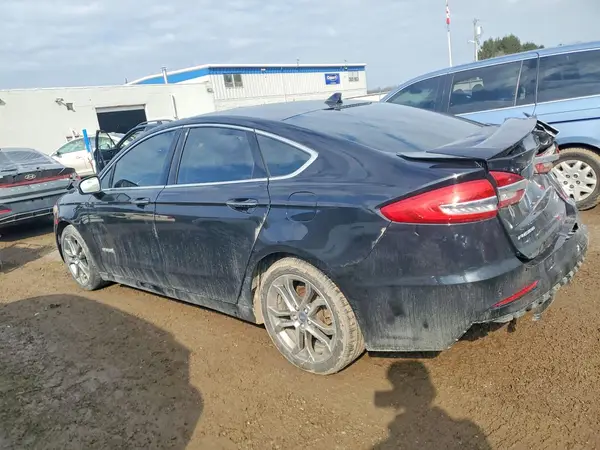 3FA6P0RU5KR155888 2019 FORD FUSION - Image 2