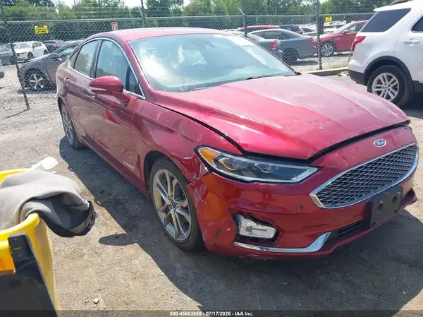 3FA6P0RU5KR172044 2019 FORD FUSION - Image 1