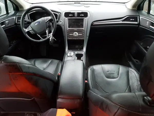 3FA6P0RU5KR202837 2019 FORD FUSION - Image 8