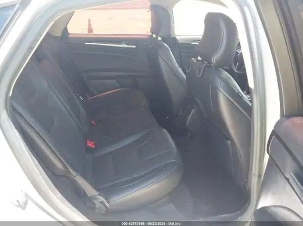 3FA6P0RU5KR202868 2019 FORD FUSION - Image 8