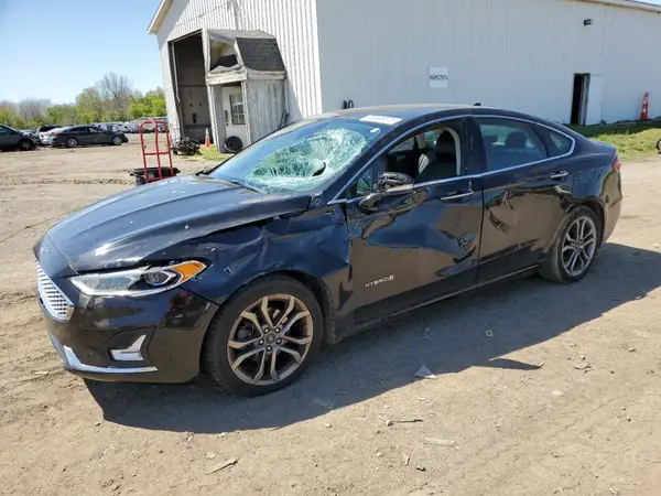 3FA6P0RU5KR227155 2019 FORD FUSION - Image 1