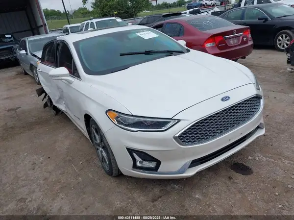 3FA6P0RU5KR273004 2019 FORD FUSION - Image 1