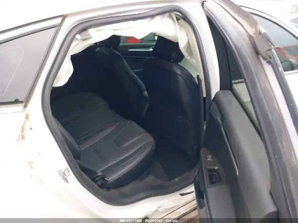 3FA6P0RU5KR273004 2019 FORD FUSION - Image 8