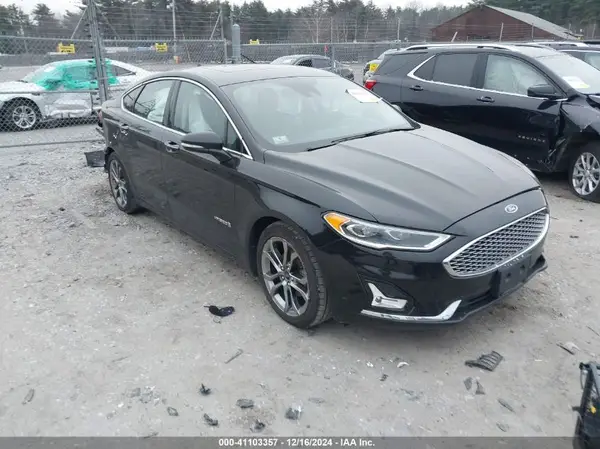 3FA6P0RU5KR273570 2019 FORD FUSION - Image 1