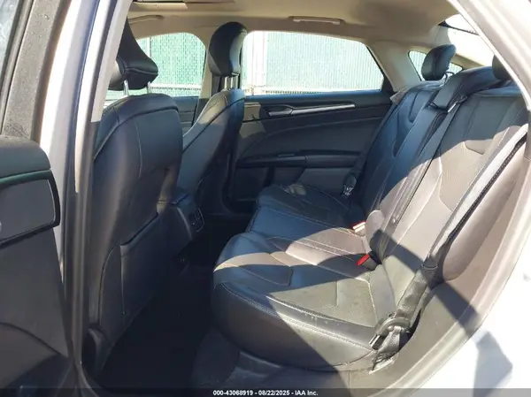 3FA6P0RU5KR273603 2019 FORD FUSION - Image 8