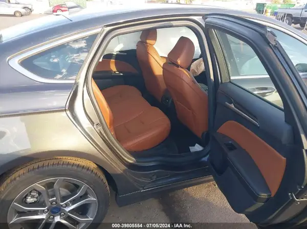 3FA6P0RU5LR207845 2020 FORD FUSION - Image 8