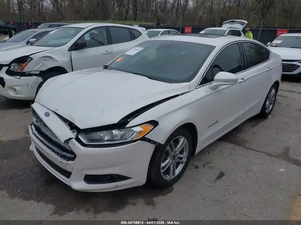3FA6P0RU6GR127282 2016 FORD FUSION - Image 2