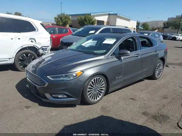 3FA6P0RU6HR163653 2017 FORD FUSION - Image 2
