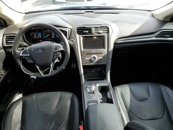 3FA6P0RU6HR250243 2017 FORD FUSION - Image 8