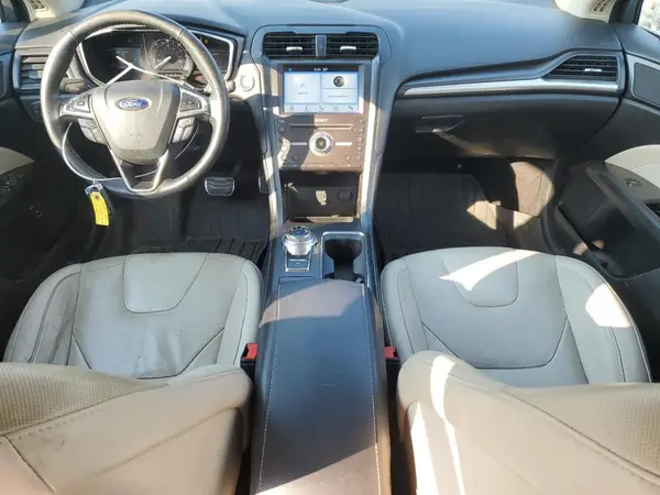 3FA6P0RU6HR370897 2017 FORD FUSION - Image 8