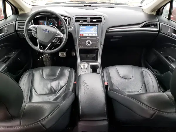 3FA6P0RU6HR384010 2017 FORD FUSION - Image 8