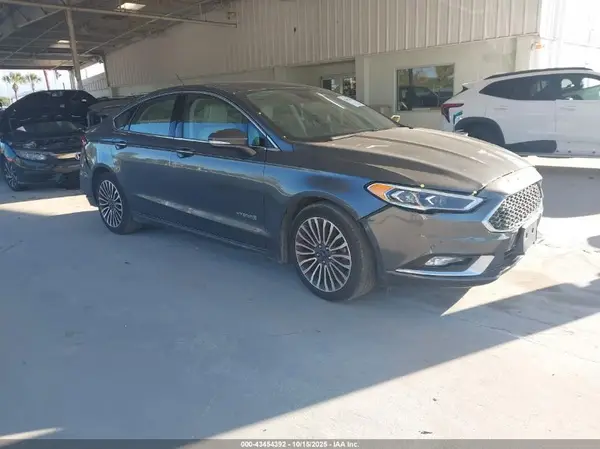 3FA6P0RU6JR113745 2018 FORD FUSION - Image 1