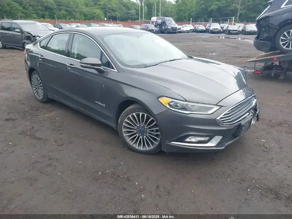 3FA6P0RU6JR123840 2018 FORD FUSION - Image 1