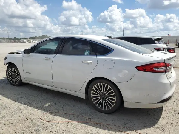 3FA6P0RU6JR168177 2018 FORD FUSION - Image 2