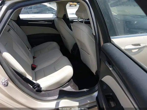 3FA6P0RU6JR175419 2018 FORD FUSION - Image 8