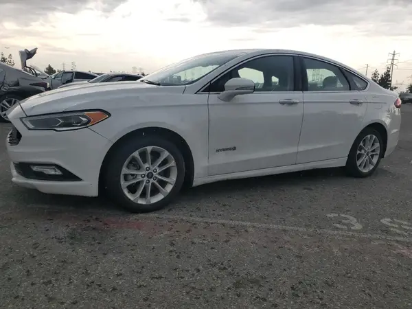3FA6P0RU6JR181673 2018 FORD FUSION - Image 1