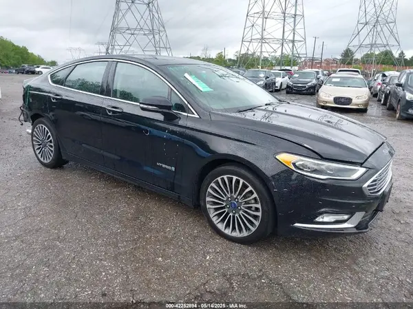 3FA6P0RU6JR205714 2018 FORD FUSION - Image 1