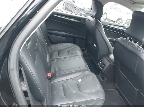 3FA6P0RU6JR205714 2018 FORD FUSION - Image 8