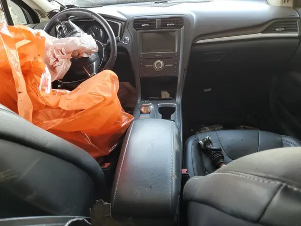 3FA6P0RU6JR206443 2018 FORD FUSION - Image 8