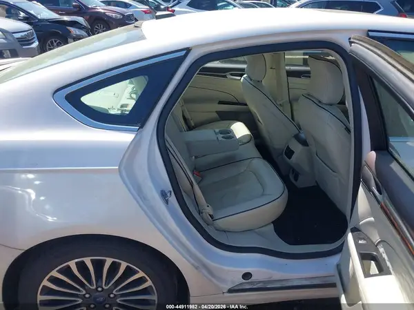 3FA6P0RU6JR264908 2018 FORD FUSION - Image 8