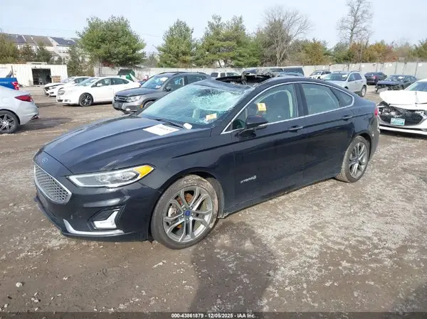 3FA6P0RU6KR104917 2019 FORD FUSION - Image 2